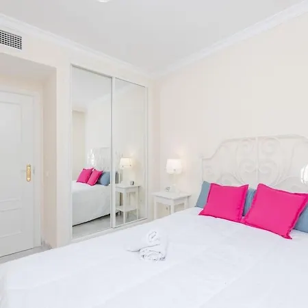 Great 3 Bedroom Dama De Noche Rdr363 Apartment *